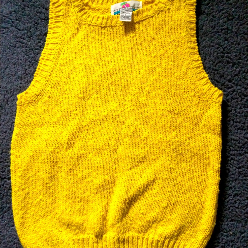 Woman’s pullover sweater